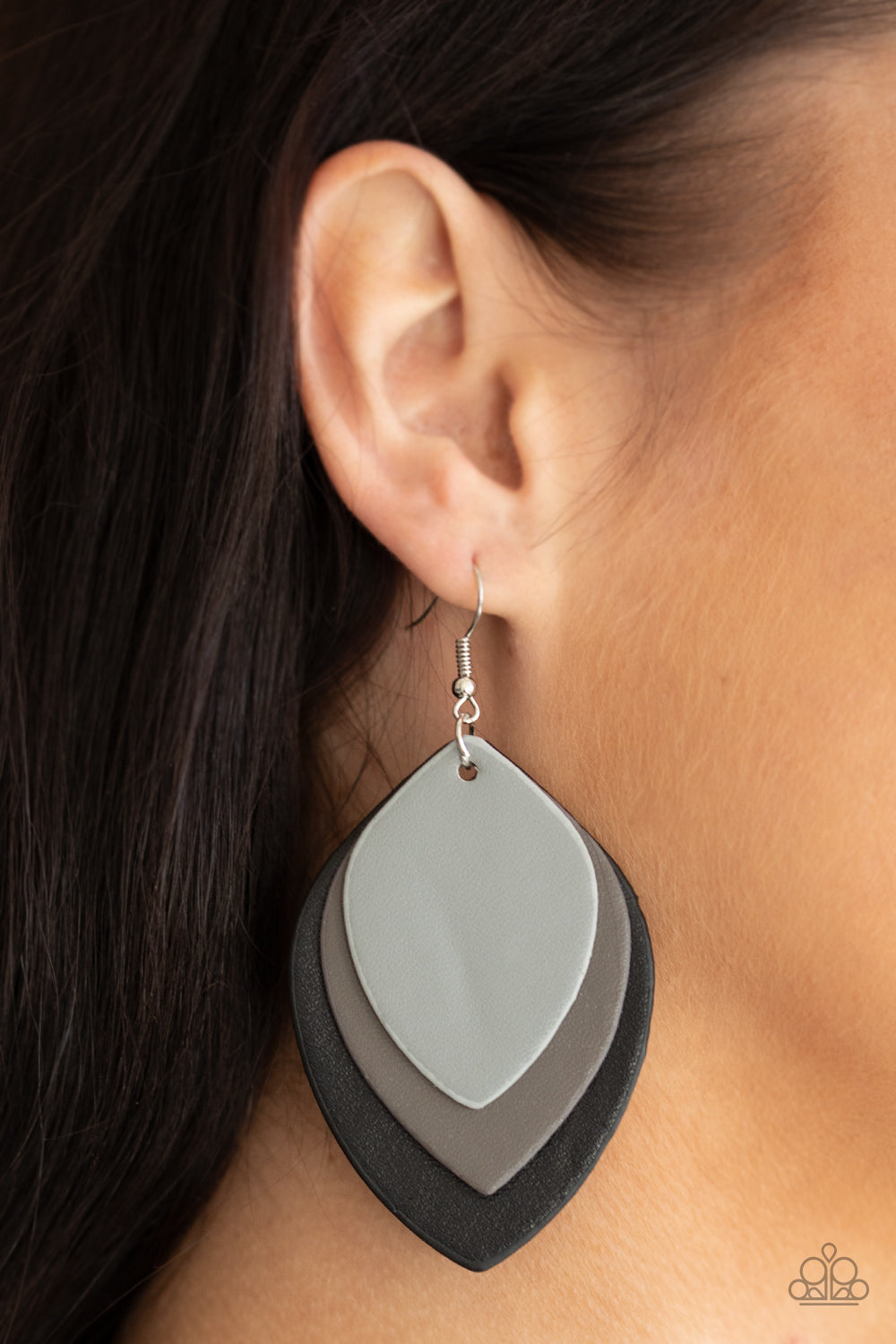 Paparazzi Accessories Light as a LEATHER - Black Earrings