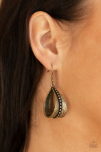 Load image into Gallery viewer, Paparazzi Accessories STIRRUP Some Trouble - Brass Earrings
